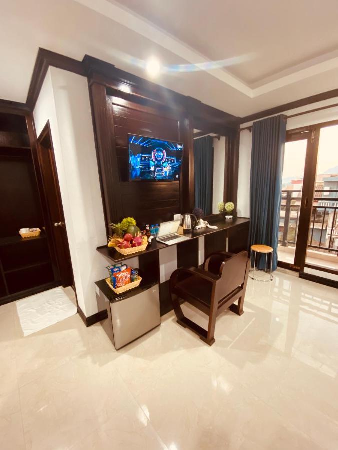 Consiana Hotel Vang Vieng Dış mekan fotoğraf