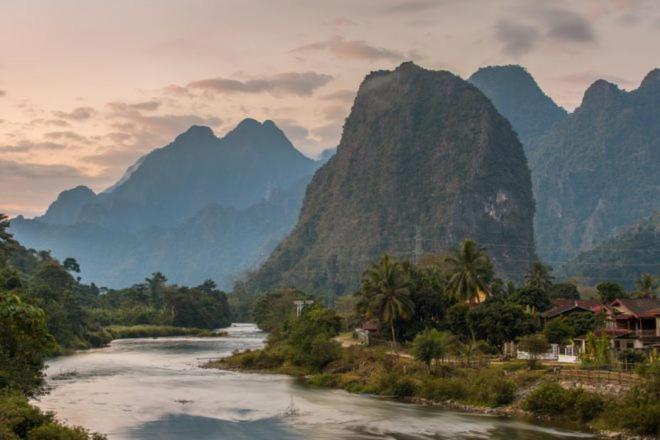 Consiana Hotel Vang Vieng Dış mekan fotoğraf