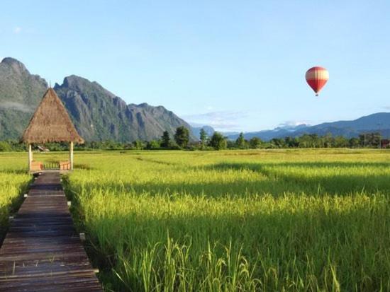 Consiana Hotel Vang Vieng Dış mekan fotoğraf
